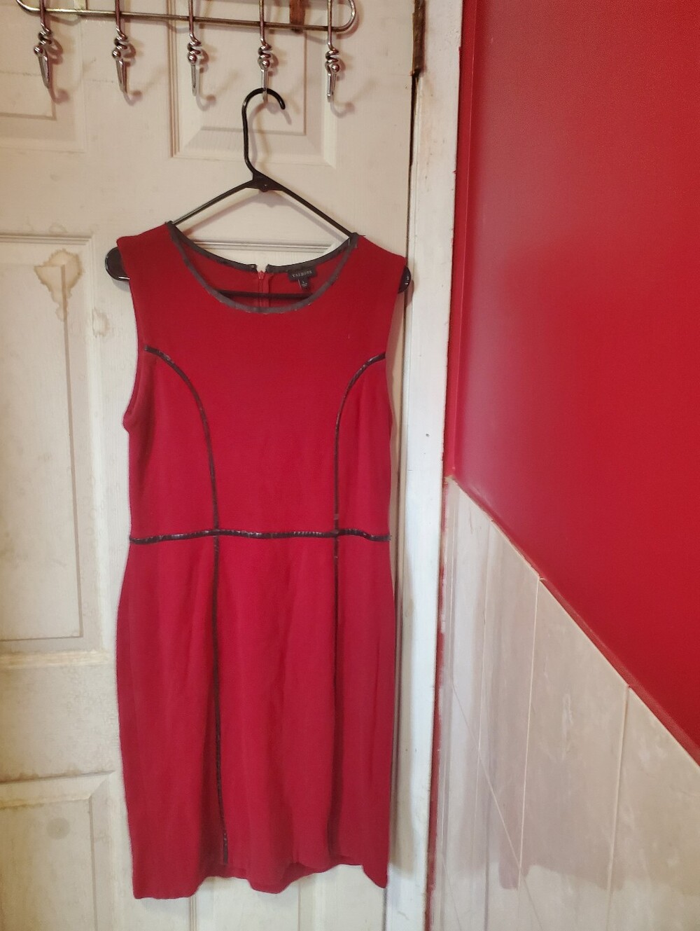 Talbots Red Dress. Large. - Picture 3 of 6